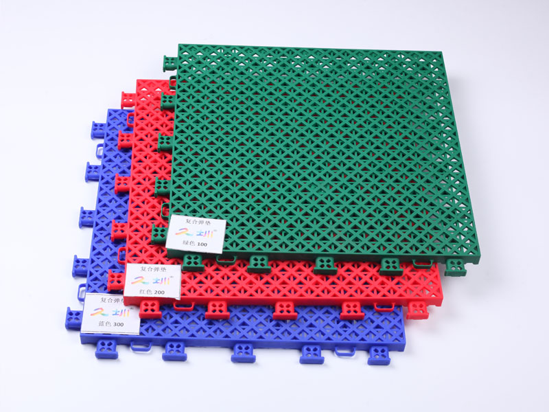 懸浮拼裝地板雙層米格廠家室外籃球羽毛球場幼兒園塑料運(yùn)動(dòng)地板墊